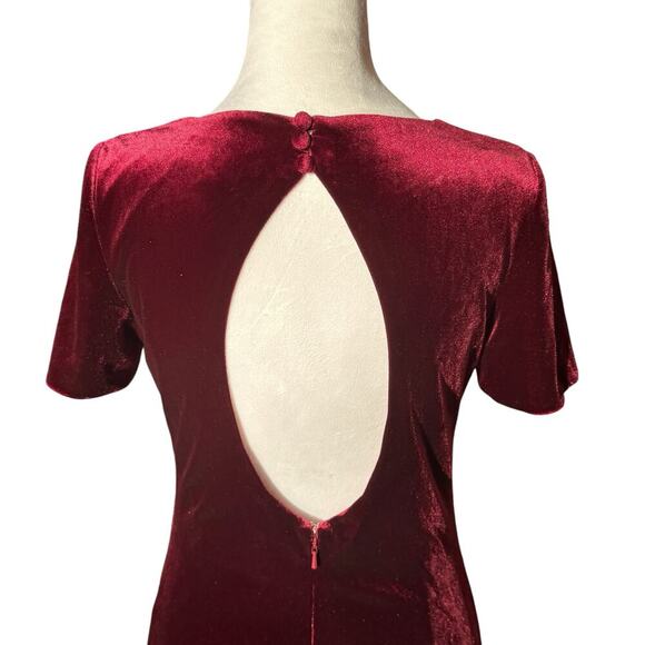 EUC Revelry Maxi Dress Burgundy Velvet Size 6 Cut Out Back Like New - Picture 5 of 11